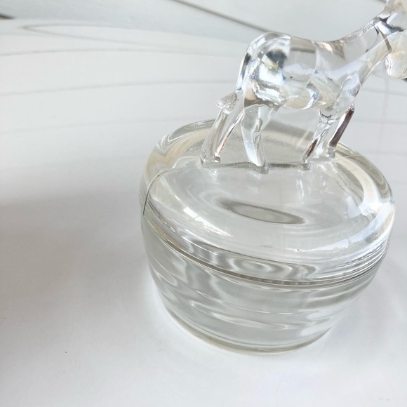 Vintage Jeannette Glass Donkey Powder Dish or Jar - Picture 12 of 12